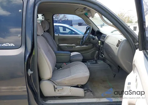 2003 Toyota Tacoma Prerunner V6 z USA, uszkodzony, nr VIN 5TESN92N33Z151703